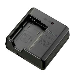 Nikon MH-67P Battery Charger